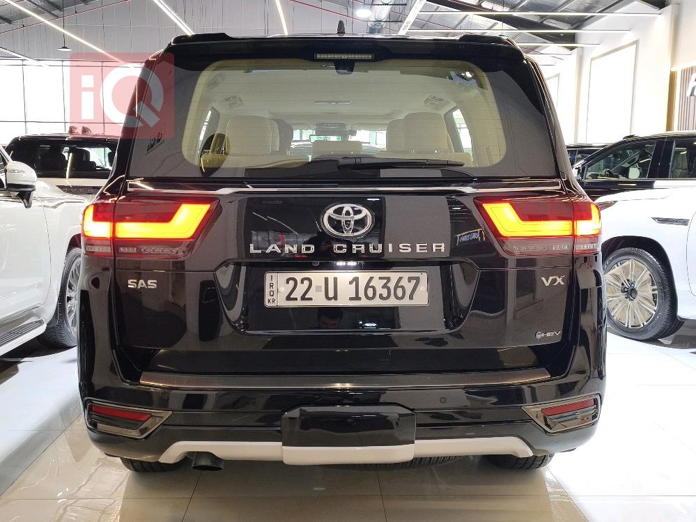 تويوتا لاندكروزر